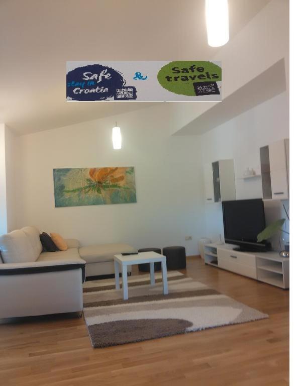 Apartment Tim Ζαντάρ Εξωτερικό φωτογραφία