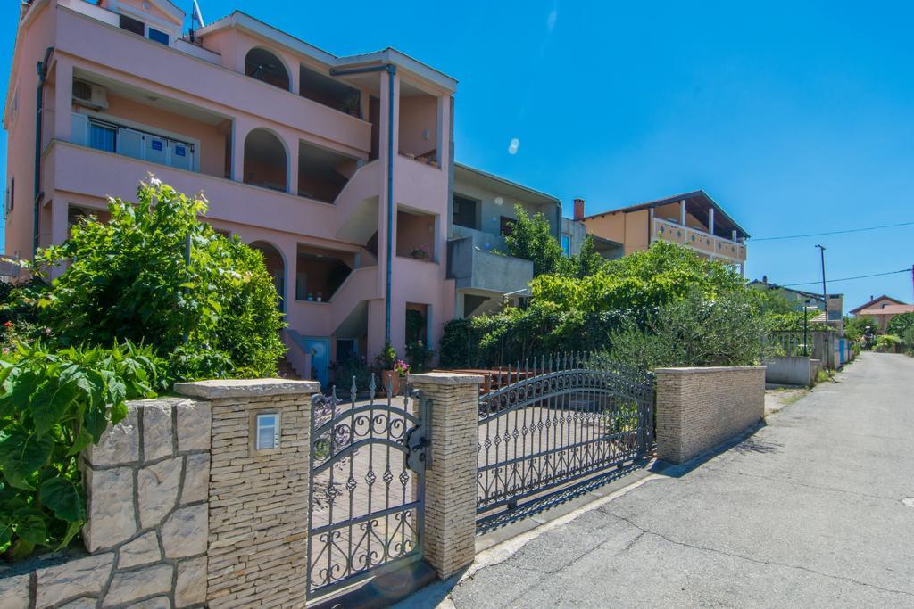 Apartment Tim Ζαντάρ Εξωτερικό φωτογραφία
